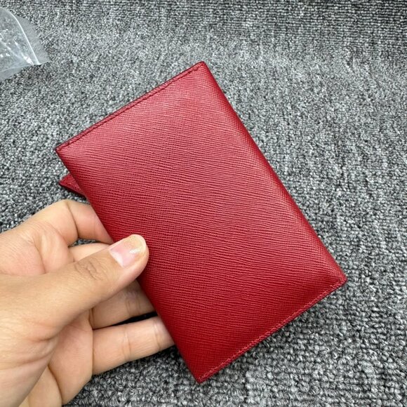 Prada Leather Wallet 225-030625 - Picture 4 of 7
